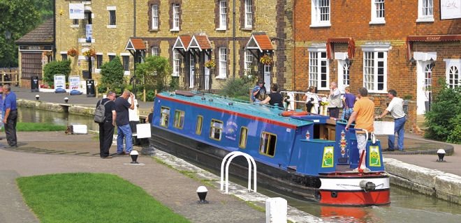 Canal Boat Leaving Stoke Bruerne