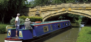 Wyvern Shipping Holiday Canalboat